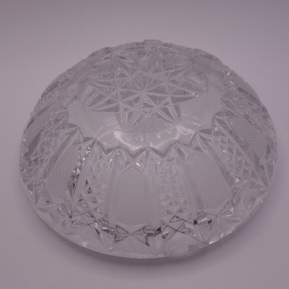 Circular Cigar Ash Tray with some Weight to It! - Picture 5 of 12